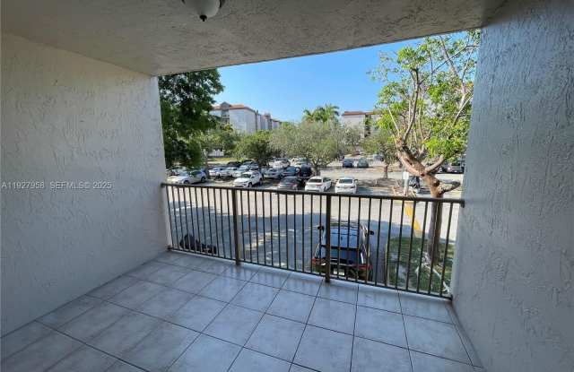 15201 SW 80th St photos photos