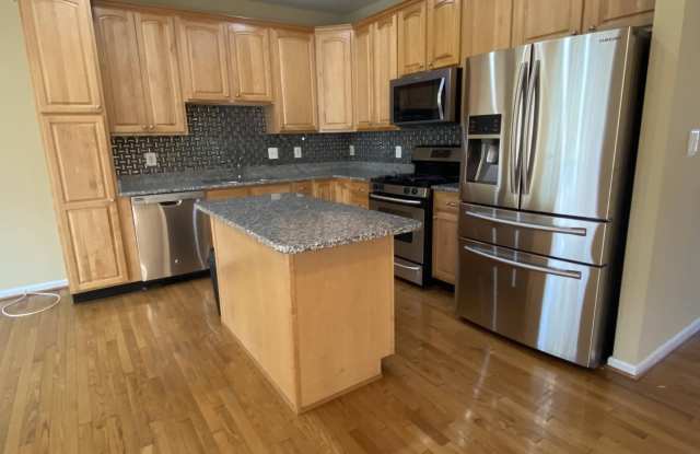 22560 SCATTERSVILLE GAP Terrace photos photos