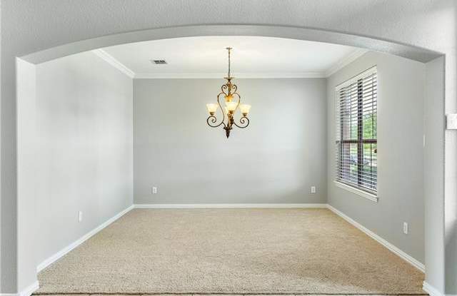 7101 Cloverhaven Way Gallery 4