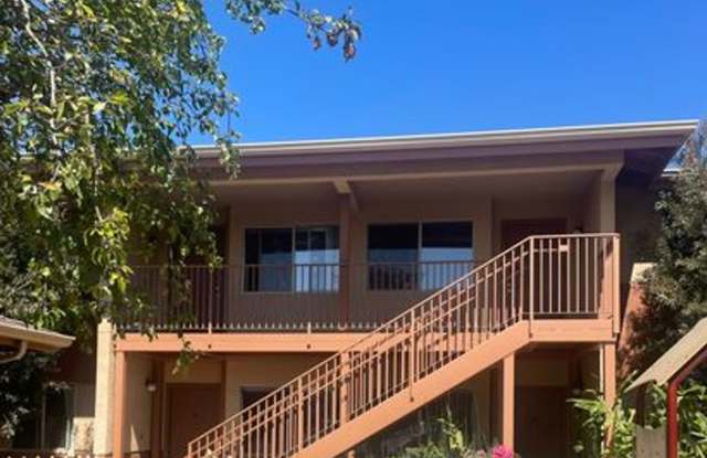 1 Month Free - Upstairs 2 Bedroom Apartment photos photos