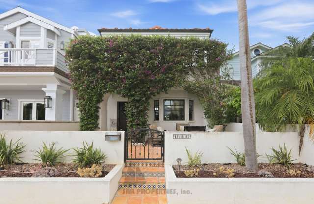 Custom Spanish Modern | 3BR/3.5BA in Huntington Beach Gallery 1