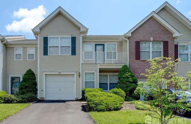 102 Berkshire Drive photos photos