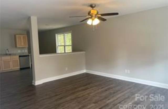 807 New Castle CourtNew Castle Ct Gallery 4