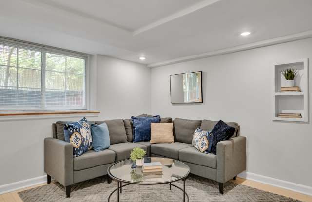 12 Shepard St. photos photos