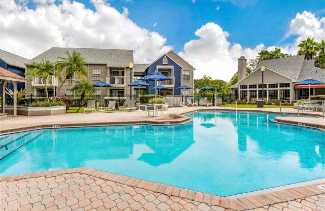 St. James Crossing Apartment Homes Gallery 4