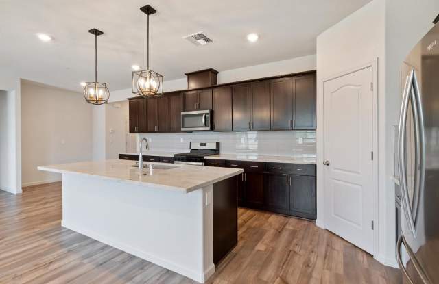 1849 Holland Ln Gallery 3