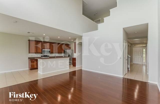 6718 Gulford Crest Drive Gallery 3