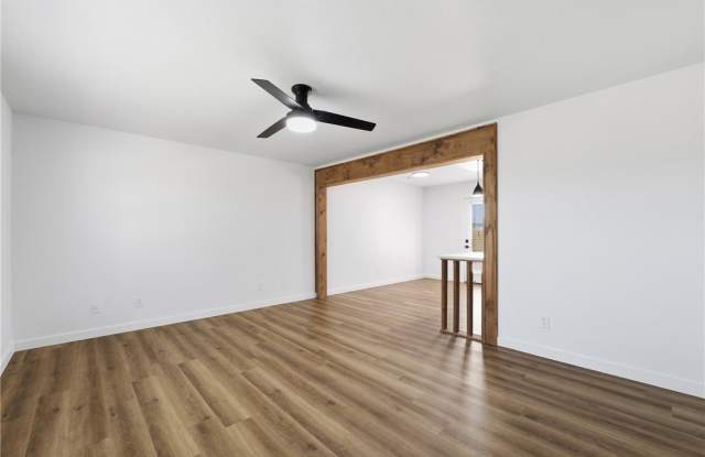 2304 SE Jayel Terrace Gallery 2
