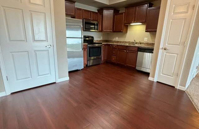 250 West Hills photos photos