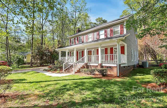 14236 Maple Hollow Lane Gallery 2