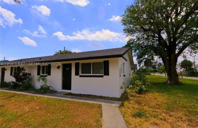 4946 Serafica Dr Gallery 2