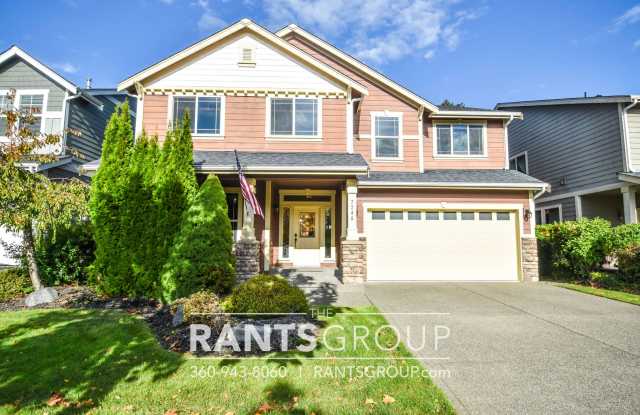 Spacious and Modern 4-Bed/2.5 Bath Home Close to JBLM! Gallery 1