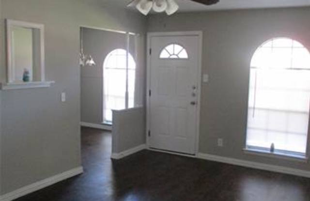 5124 Sears Drive Gallery 3