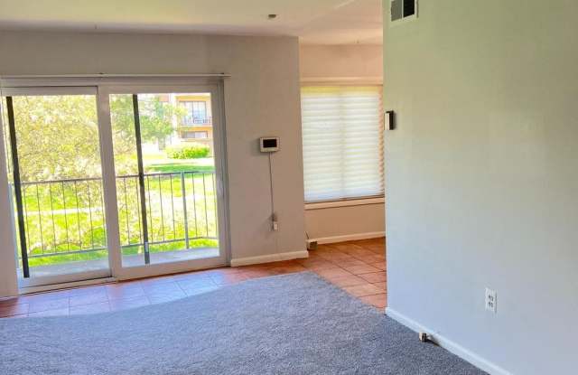 6976 HANOVER PARKWAY Gallery 3
