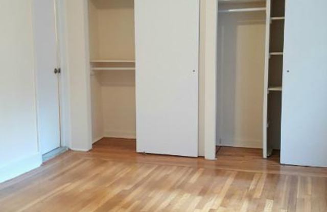243 West 75th Street Gallery 3