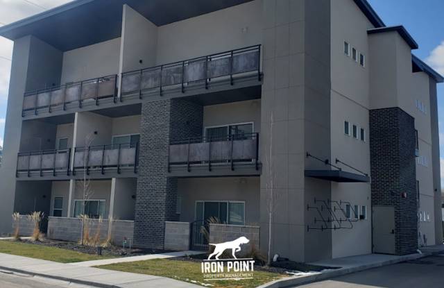 OVERLAND photos photos