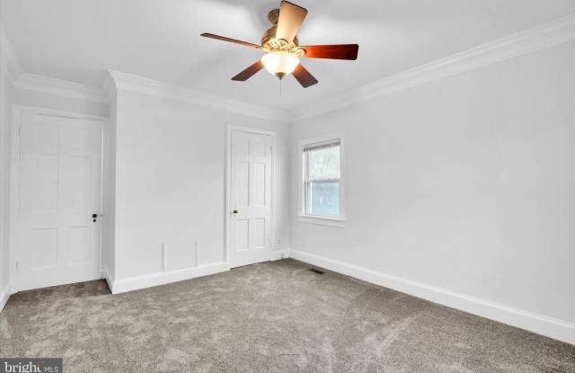1002 Chillum Road Gallery 3