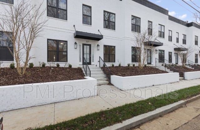 225 S Bilbro Ave photos photos