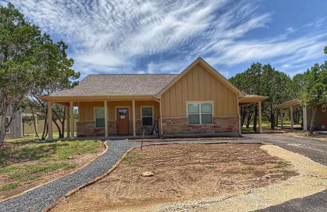 Charming Brand-New 3 Bedroom, 2 Bath Home in a Peaceful Community - 7206 State Highway 16 South, Bandera County, TX 78003