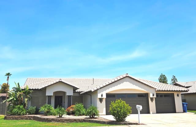 Pool home available now! photos photos