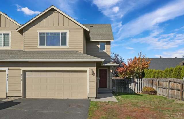 MHH13-3- 145 N Tamarack St Sisters, OR 97759 photos photos