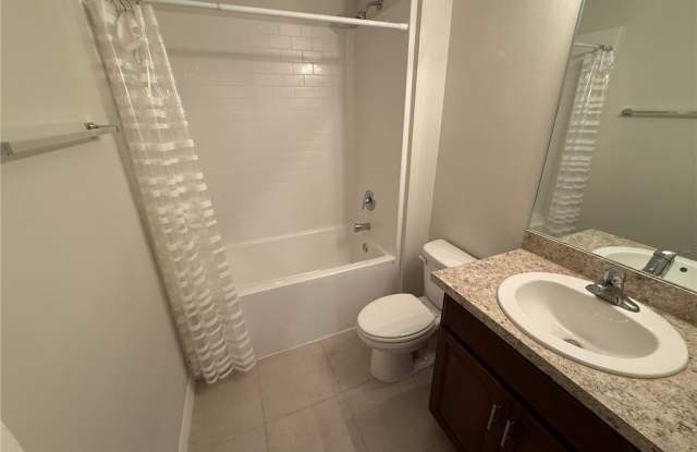 4409 Garden Boulevard Gallery 4