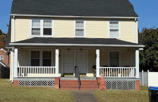 915 WILLIAM STREET - 915 William Street, Fredericksburg, VA 22401