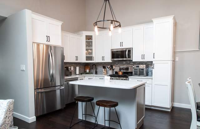 2702 Lindsley Road photos photos