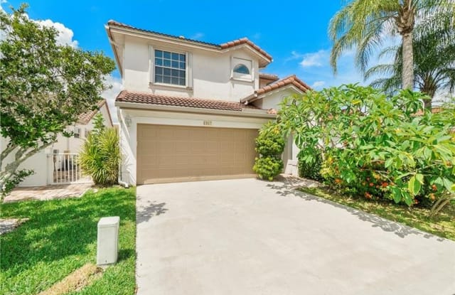 6967 Charlotte Court - 6967 Charlotte Court, Margate, FL 33063