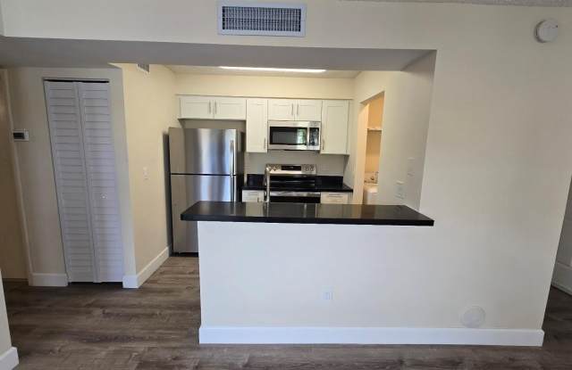 1259 SW 46th Avenue photos photos