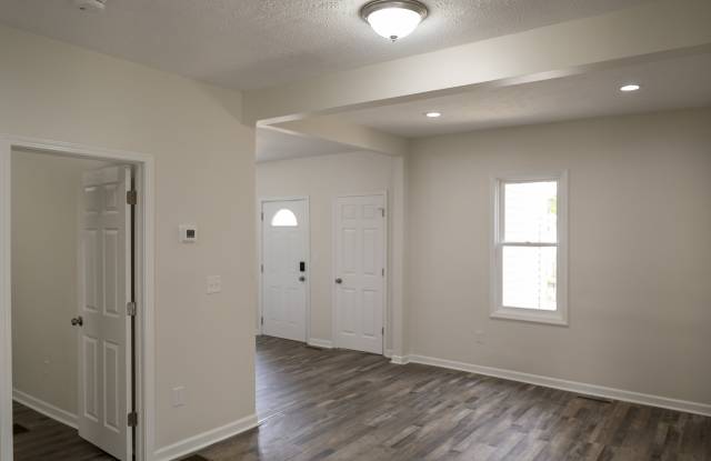 1277 W 67th St photos photos