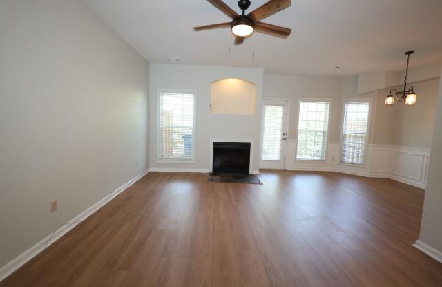 3 Bedroom 2.5 Bathroom Townhome in Gwinnett Gallery 3