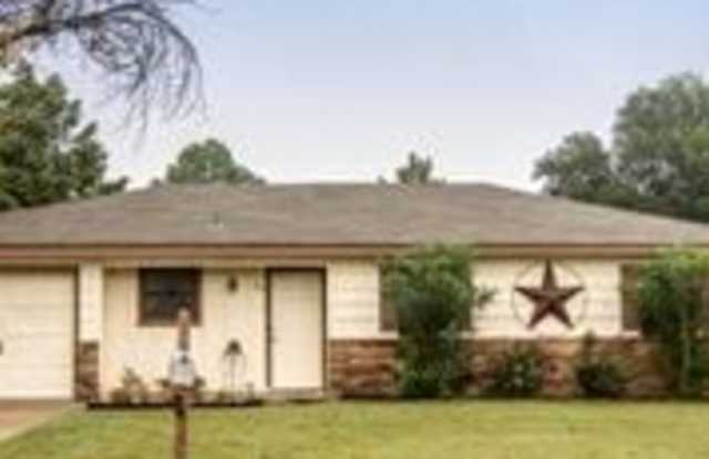 214 E 4th St photos photos 214 E 4th St photos photos