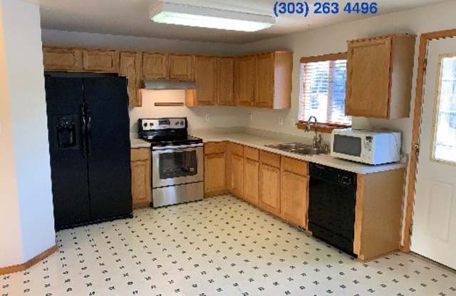 12905 Hudson Ct Gallery 4