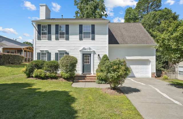 Stunning 4BD, 2.5BA Durham Home in a Prime Location Near Brier Creek, Falls Lake, RDU Airport, and RTP photos photos