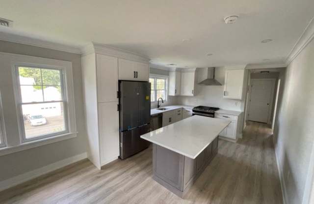 450 Beech Ave photos photos