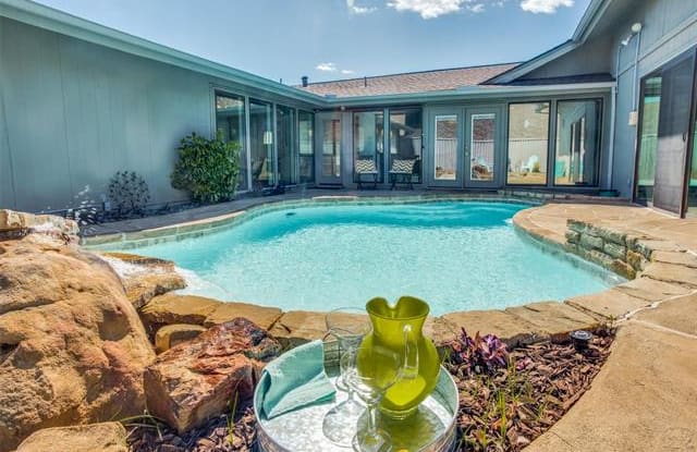 243 Canyon Valley Drive - 243 Canyon Valley Drive, Richardson, TX 75080