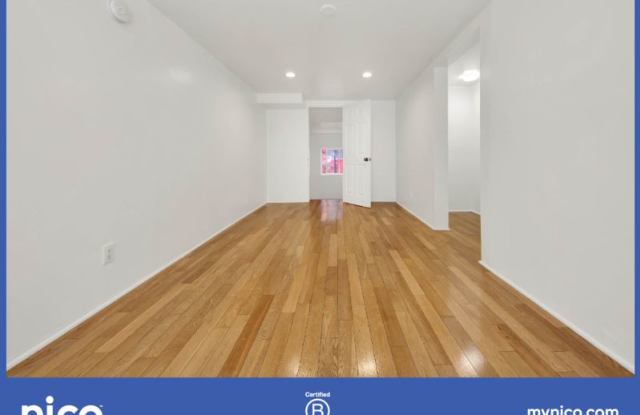 1421 1/4 Fairbanks Pl Gallery 4