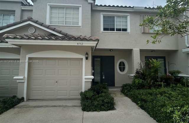 4752 NW 59TH MNR COCONUT CREEK, FL 33073 photos photos
