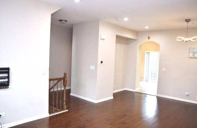 1260 Evergreen Avenue Gallery 4