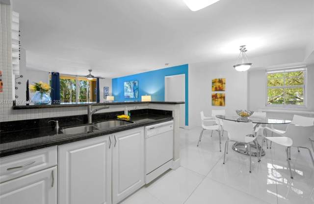 19501 East Country Club Drive Gallery 2