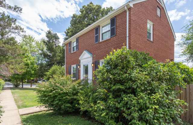 3120 ARLINGTON BOULEVARD Gallery 2