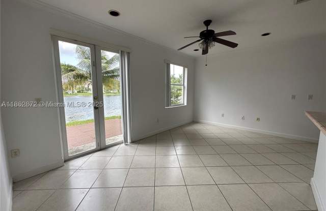 3529 SW 169th Ter Gallery 4