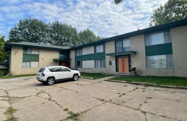 911 North Sheridan Road - A2 Gallery 2