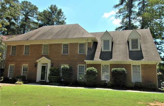 235 Glen Meadow Court - 235 Glen Meadow Court, Sandy Springs, GA 30328