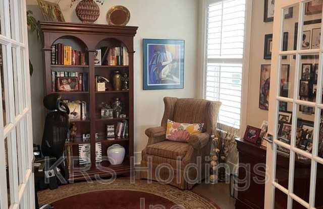 10310 Sablewood Drive, #101 Gallery 4