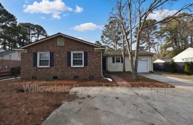 600 E Millbrook Rd photos photos