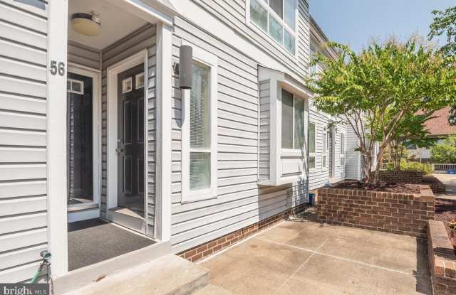 58 HAWTHORNE COURT NE Gallery 4