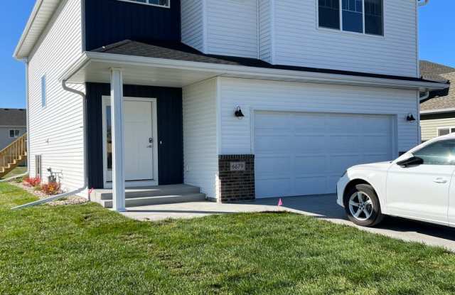 4 bedroom - 3 bath Single Family Home photos photos 4 bedroom - 3 bath Single Family Home photos photos