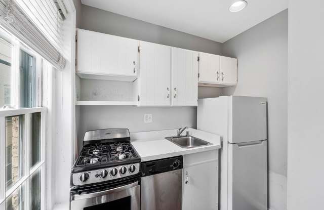 Capitol Hill Two-Bedroom | Southern Light | All Utilities Included Gallery 4